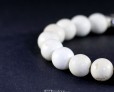 Bracelet_Howlite_Skull_Zoom_2